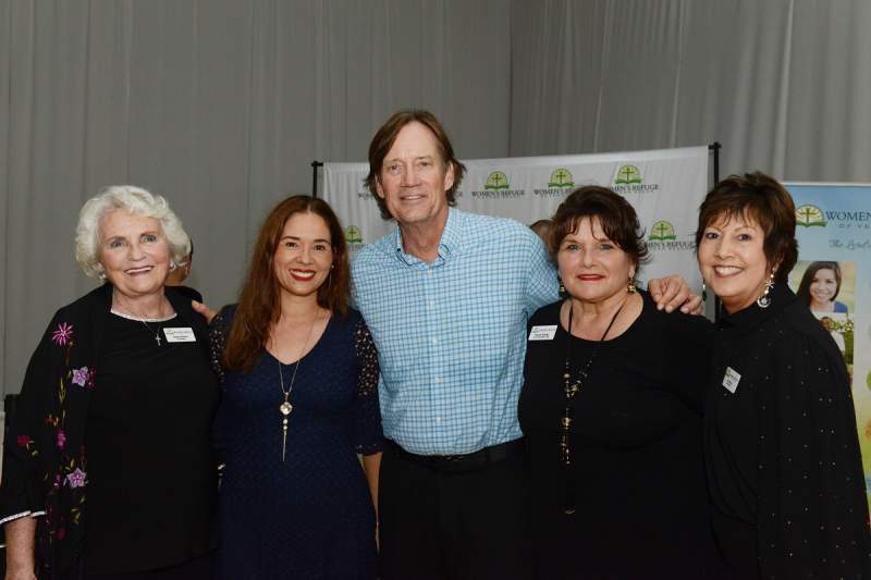 Founder Donna Robart, Pastor Lillian Garcia, Speaker Kevin Sorbo, Decorations Chair Brenda Bradley and Board Member and Gold SponsorPat Marine